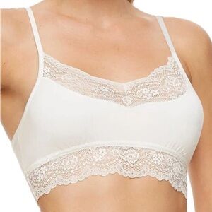 MONTELLE INTIMATES
Lace Trim Bralette In Ivory